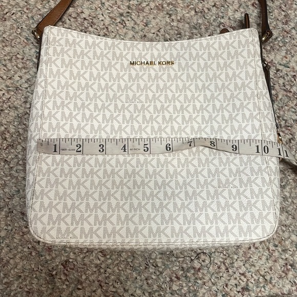 Michael kors logo print crossbody purse - Picture 6 of 11